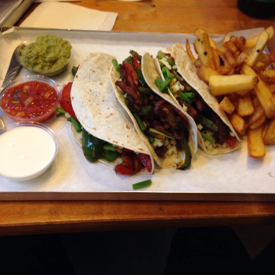 10912599_924380720928261_302602680_n